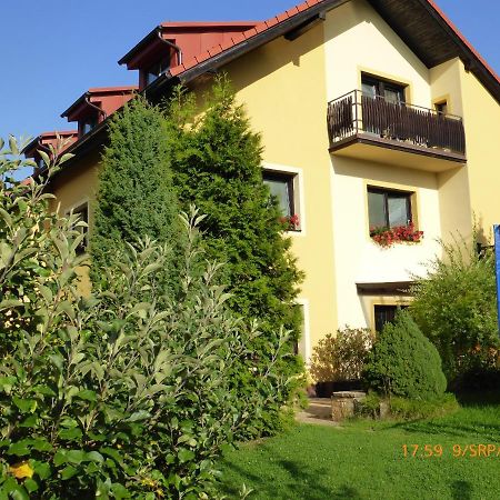 Pension Maja Cesky Krumlov Exterior photo