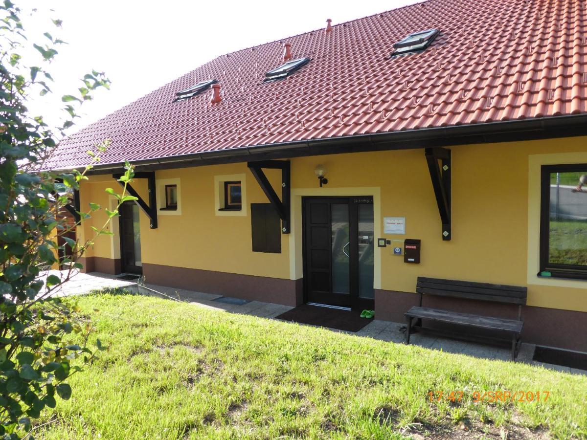 Pension Maja Cesky Krumlov Exterior photo